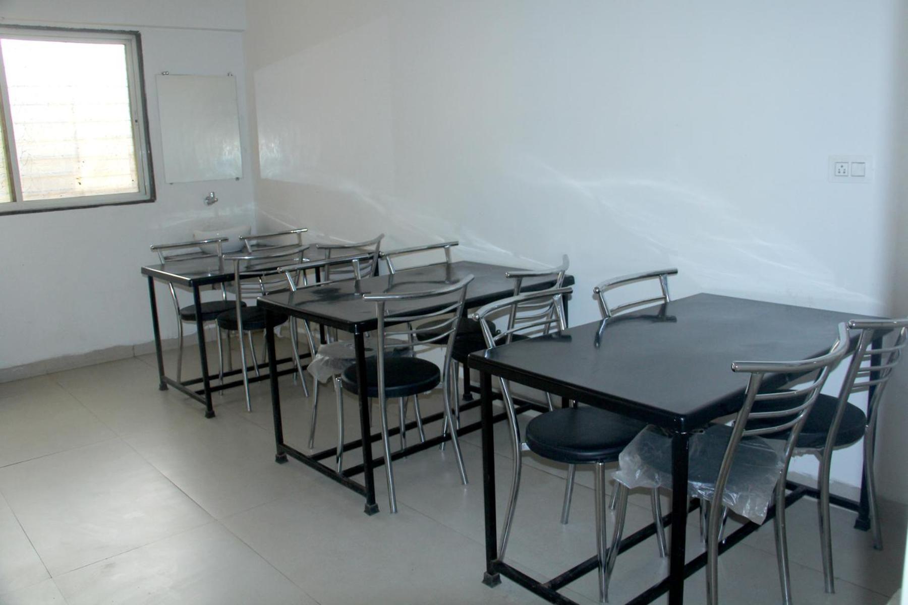 Hotel Ambai Executive Tuljapur Εξωτερικό φωτογραφία