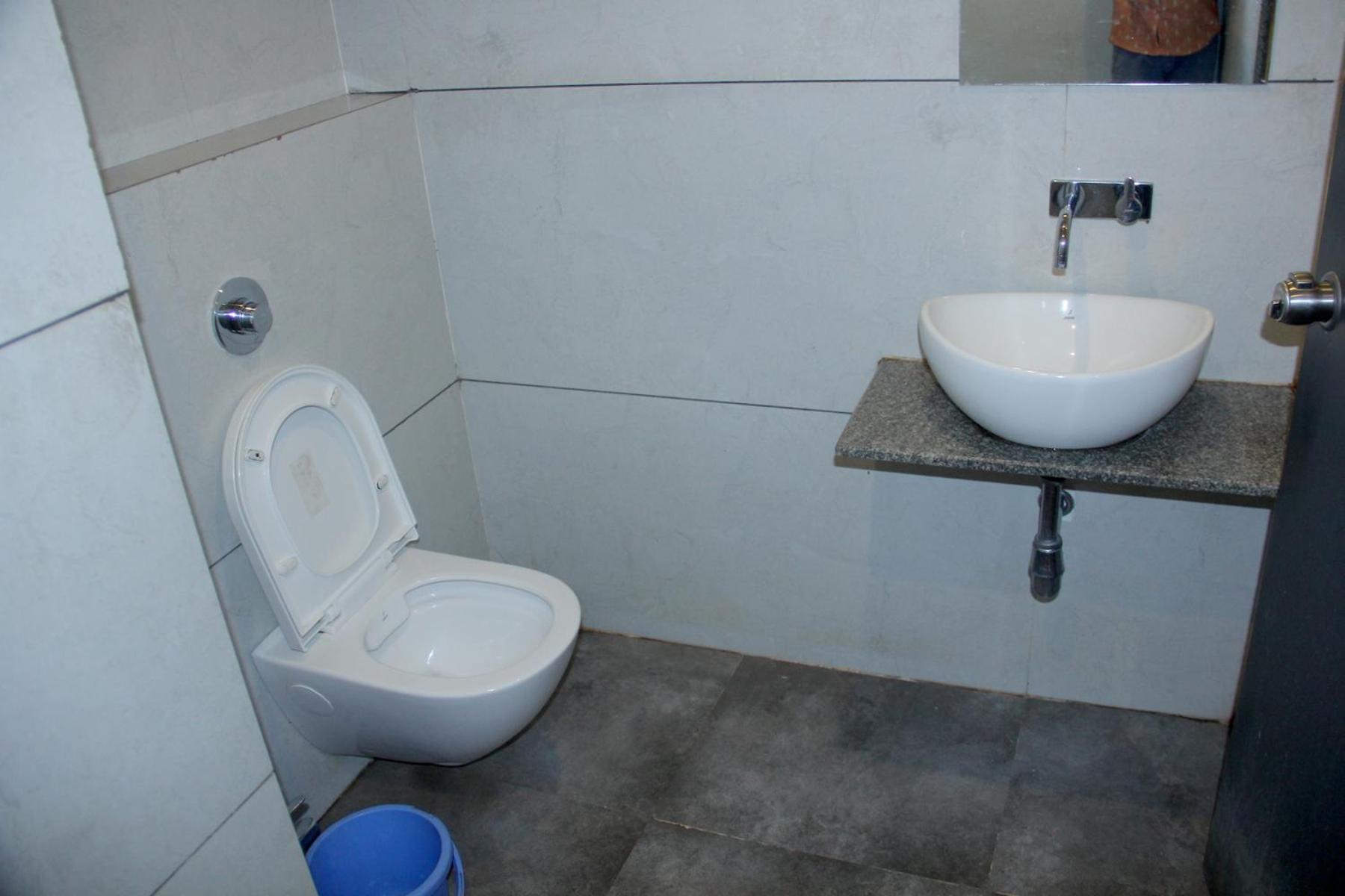 Hotel Ambai Executive Tuljapur Εξωτερικό φωτογραφία