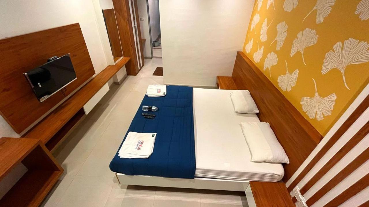 Hotel Ambai Executive Tuljapur Εξωτερικό φωτογραφία